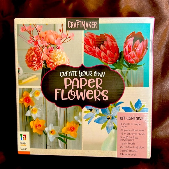 BEAUTIFUL CRAFTMAKER GIFT BOX CREATE OWN PAPER FLOWERS BRAND NEW - Picture 1 of 8